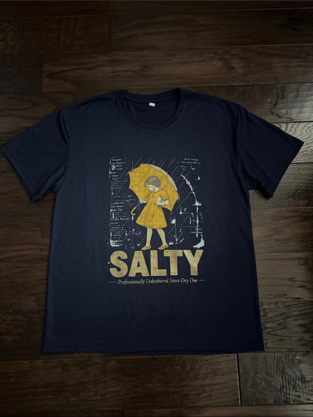 NWOT Graphic Tee Navy Women’s Large with Yellow Umbrella Print